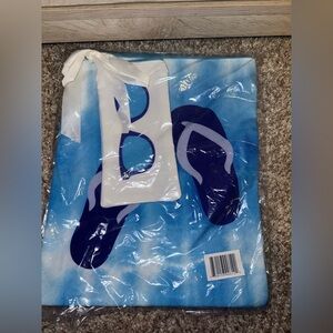 Blue and White Flip-Flop Tote with Sunglasses Pouch